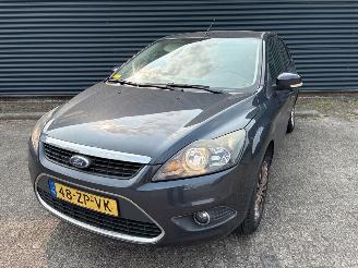 skadebil auto Ford Focus  2008/4