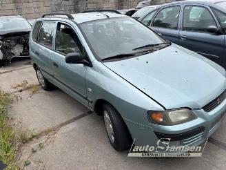 Vrakbiler auto Mitsubishi Space-star Space Star (DG), MPV, 1998 / 2004 1.3 16V 2003/3