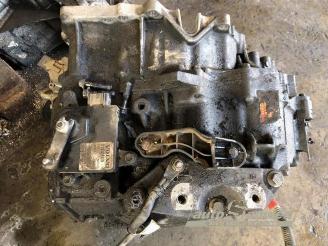 Volvo V-60 V60 I (FW/GW), Combi, 2010 / 2018 2.4 D6 20V Plug-in Hybrid AWD picture 30