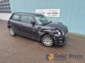 Uttjänta bilar auto Mini Cooper Mini (F56), Hatchback 3-drs, 2013 1.5 12V Cooper 2015/9