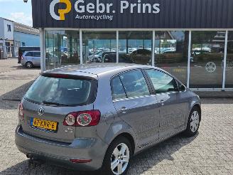 skadebil auto Volkswagen Golf 1.2 TSI BlueMOTION MPV  Benzine 1.197cc 77kW (105pk) FWD 2010/1