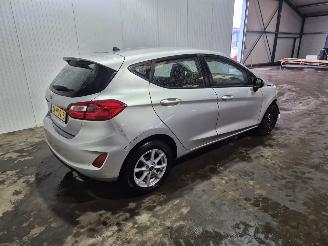 Voiture accidenté Ford Fiesta 1.1 Ti-VCT 12V 85 Hatchback  Benzine 1.084cc 63kW (86pk) FWD 2018/3