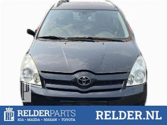 Vrakbiler auto Toyota Corolla-verso Corolla Verso (R10/11), MPV, 2004 / 2009 1.8 16V VVT-i 2006/1