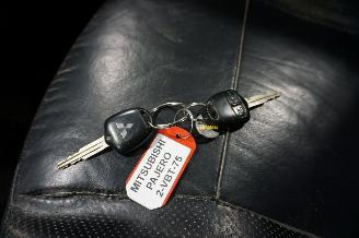 Mitsubishi Pajero 3.2 DID 125kW Automaat Invite High Roof AT HRV picture 21