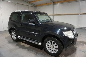 Mitsubishi Pajero 3.2 DID 125kW Automaat Invite High Roof AT HRV picture 2