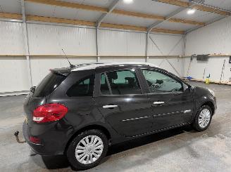 Renault Clio 1.2TCE 74kW Airco Collection picture 5