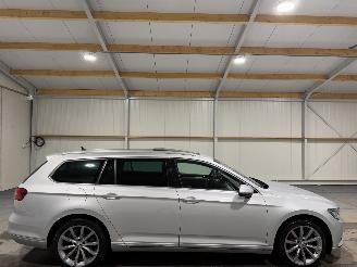 Voiture accidenté Volkswagen Passat Variant 1.4TSI 92kW Connected Series 2017/7