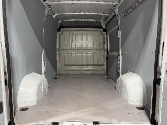 Opel Movano 2.2D 121kW Zwaar L2H2 picture 36