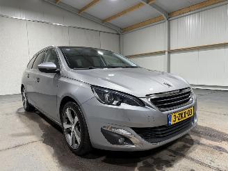 Peugeot 308 1.2 e-THP 96 KW Airco Premiere picture 15