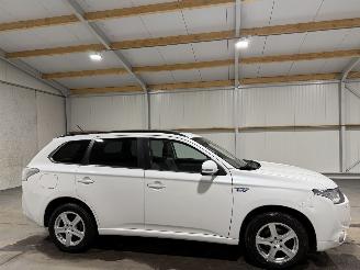 Mitsubishi Outlander 2.0 PHEV 89kW Automaat Instyle picture 2
