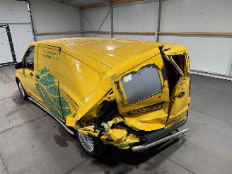 Mercedes eVito 66kWh Extra Lang 85kW picture 19