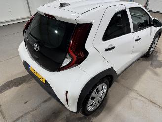 Toyota Aygo X 1.0VVT-i MT  53kW  Airco picture 17