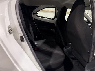 Toyota Aygo X 1.0VVT-i MT  53kW  Airco picture 31