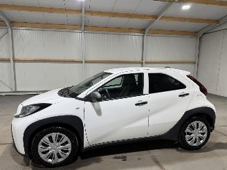 Toyota Aygo X 1.0VVT-i MT  53kW  Airco picture 9