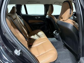 Volvo V-60 2.0 B3 120kW Automaat Momentum Advantage picture 20