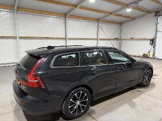 Volvo V-60 2.0 B3 120kW Automaat Momentum Advantage picture 5