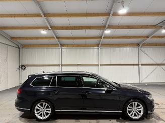 Unfallwagen Volkswagen Passat 1.5TSI 110kW Automaat Highline Business R Pano 2019/7