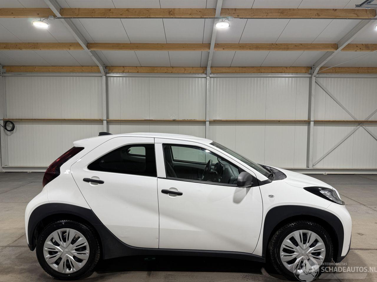 Toyota Aygo X 1.0VVT-i MT  53kW  Airco