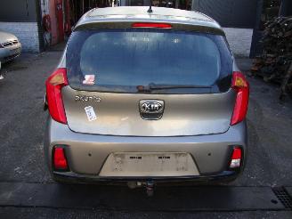 Kia Picanto  picture 5