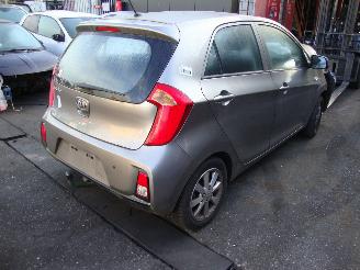 Kia Picanto  picture 4