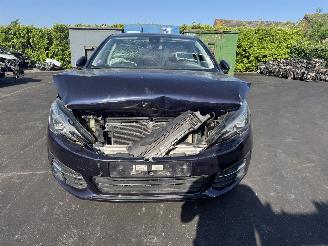 Peugeot 308  picture 8