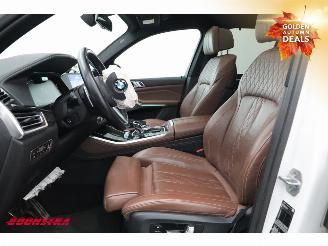 BMW X5 xDrive30d M-Sport Pano Memory HUD ACC H/K Lucht 360° picture 17
