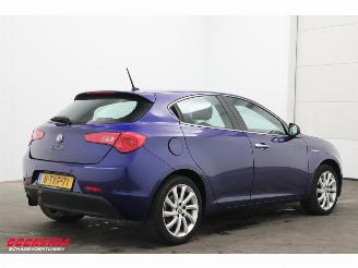 Alfa Romeo Giulietta 1.4 T 170 PK Aut. Distinctive Lusso Navi Clima Cruise PDC AHK picture 3