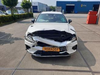 Sloopauto Volvo V-60 V60 II (ZW), Combi, 2018 2.0 T4 16V 2020/1