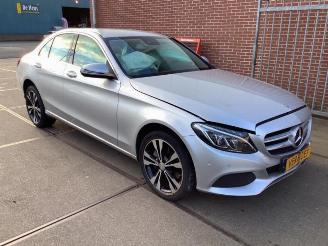 Coche siniestrado Mercedes C-klasse C (W205), Sedan, 2013 C-250 2.0 CGI 16V 2016/3
