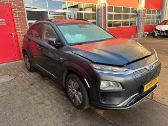 Uttjänta bilar auto Hyundai Kona Kona (OS), SUV, 2017 / 2023 39 kWh 2020/10