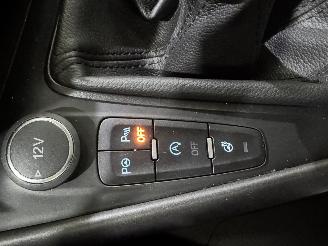 Ford Focus HB 1.0 EcoBoost Titanium Edition picture 29