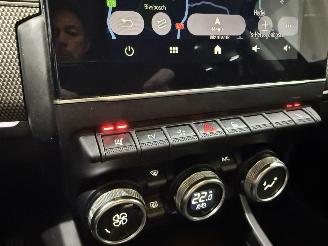 Renault Arkana E-TECH 145 Hybrid Intens picture 23