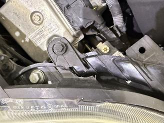 Fiat Punto 0.9 TwinAir Turbo 100 Lounge picture 10