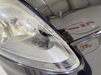 Fiat Punto 0.9 TwinAir Turbo 100 Lounge picture 11