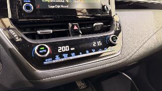 Toyota Corolla HB 1.8 Hybrid Dynamic picture 18