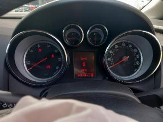 Opel Astra Astra J (PC6/PD6/PE6/PF6), Hatchback 5-drs, 2009 / 2015 2.0 CDTI 16V 165 Ecotec picture 19