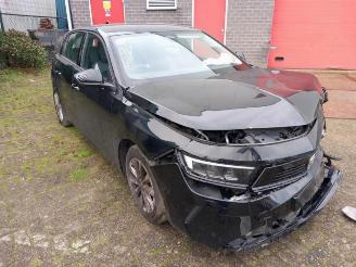 krockskadad bil bedrijf Opel Astra Astra L (F3/FB/FM/FP), Hatchback 5-drs, 2021 1.2 Turbo 110 12V 2023/10