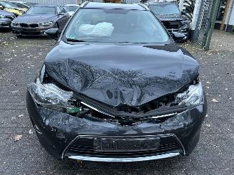 Toyota Auris 1.6 TS  Stationcar picture 2