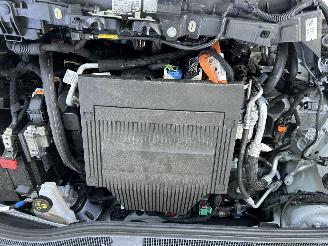 Jeep Avenger 54 kWh Longitude Business picture 8