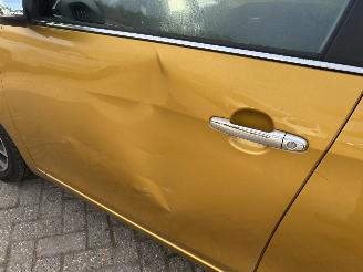 Peugeot 108 1.0e-VTI  Collection picture 8