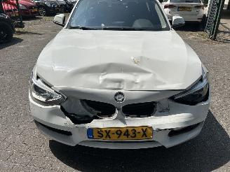 BMW 1-serie 116i picture 2