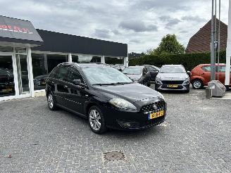 Citroën C4 cactus 1.2 Pure Tech Shine picture 18