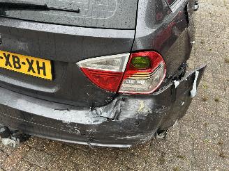 BMW 3-serie 318 D  Touring picture 4