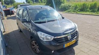 Vrakbiler auto Dacia Lodgy Lodgy (JS), MPV, 2012 1.2 TCE 16V 2013/6