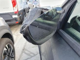 Peugeot 2008 P24E 1.2P Aut picture 8