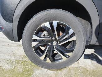 Peugeot 2008 P24E 1.2P Aut picture 17