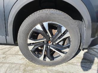 Peugeot 2008 P24E 1.2P Aut picture 9