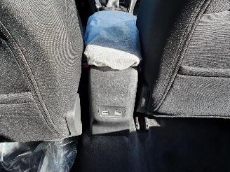 Peugeot 2008 P24E 1.2P Aut picture 50