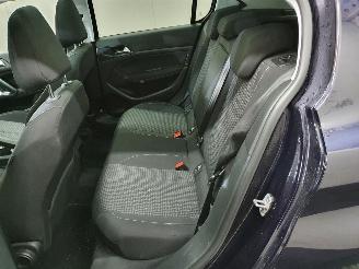 Peugeot 308 1.2 Puretech Blue picture 30