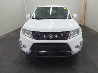 Suzuki Vitara 1.4 BoosterJet 140pk picture 2